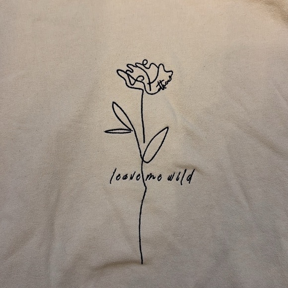 Atticus Leave Me Wild Sweatshirt, Cream, SZ Large - Picture 3 of 7